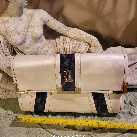 L.A.M.B. by Gwen Stefani Frosted Pearl Clutch Leather Designer Celebrity #44 - Picture 14 of 17